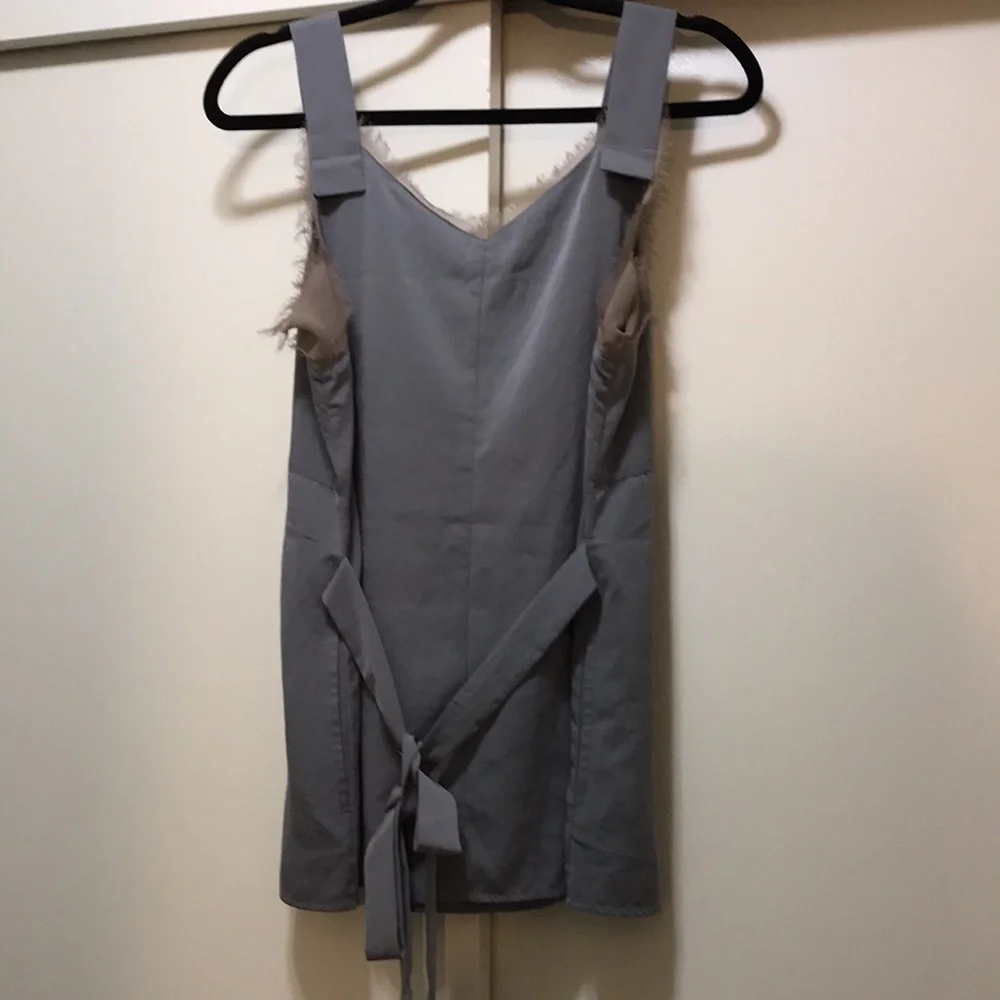 🌺 Simple Vera Unique Tank Top - Picture 4 of 7